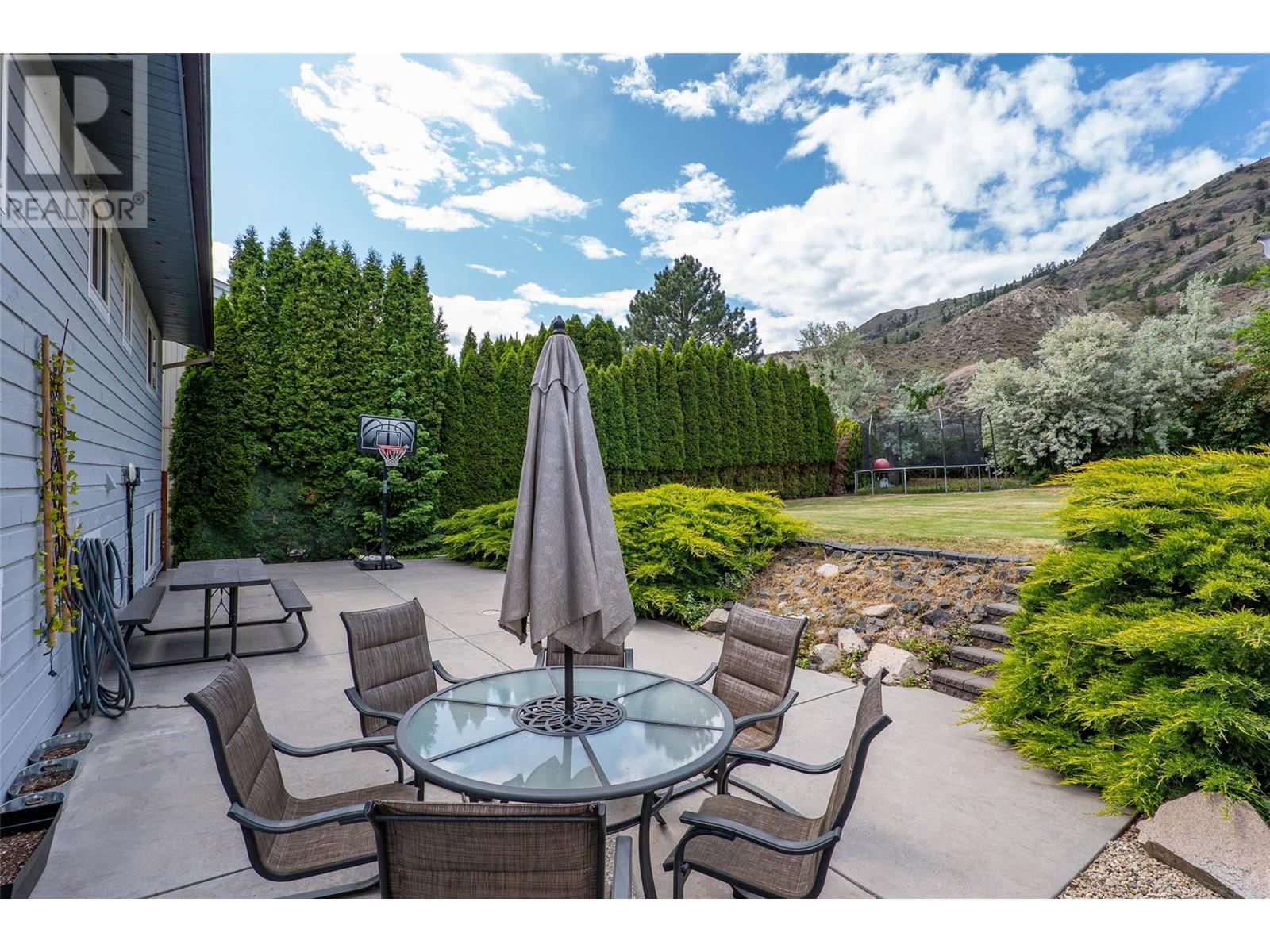 3445 Navatanee Drive, Kamloops, British Columbia  V2H 1S1 - Photo 37 - 10350903