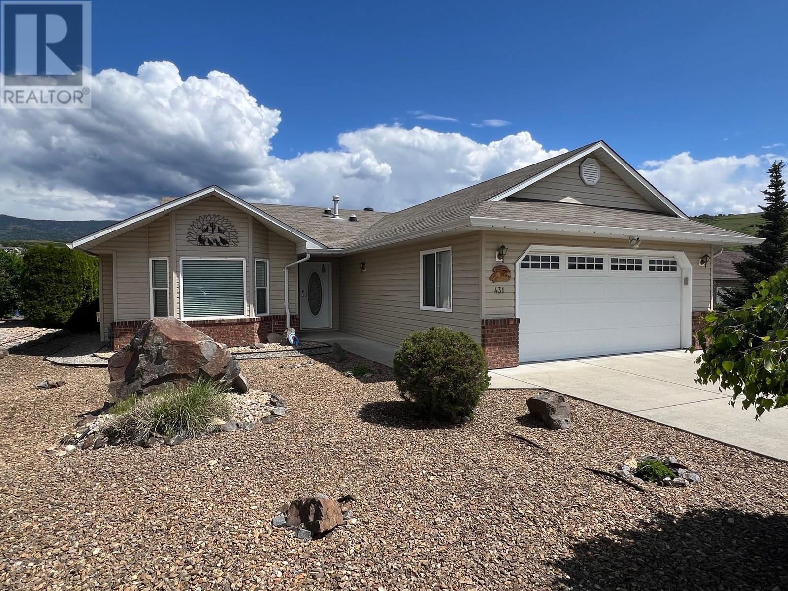 Property at 431 4 Street image 2