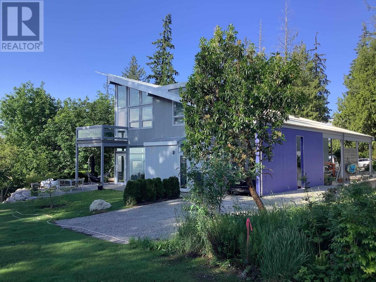 5550 Nickerson Road, Sechelt, British Columbia  V7Z 0M4 - Photo 5 - R2975792