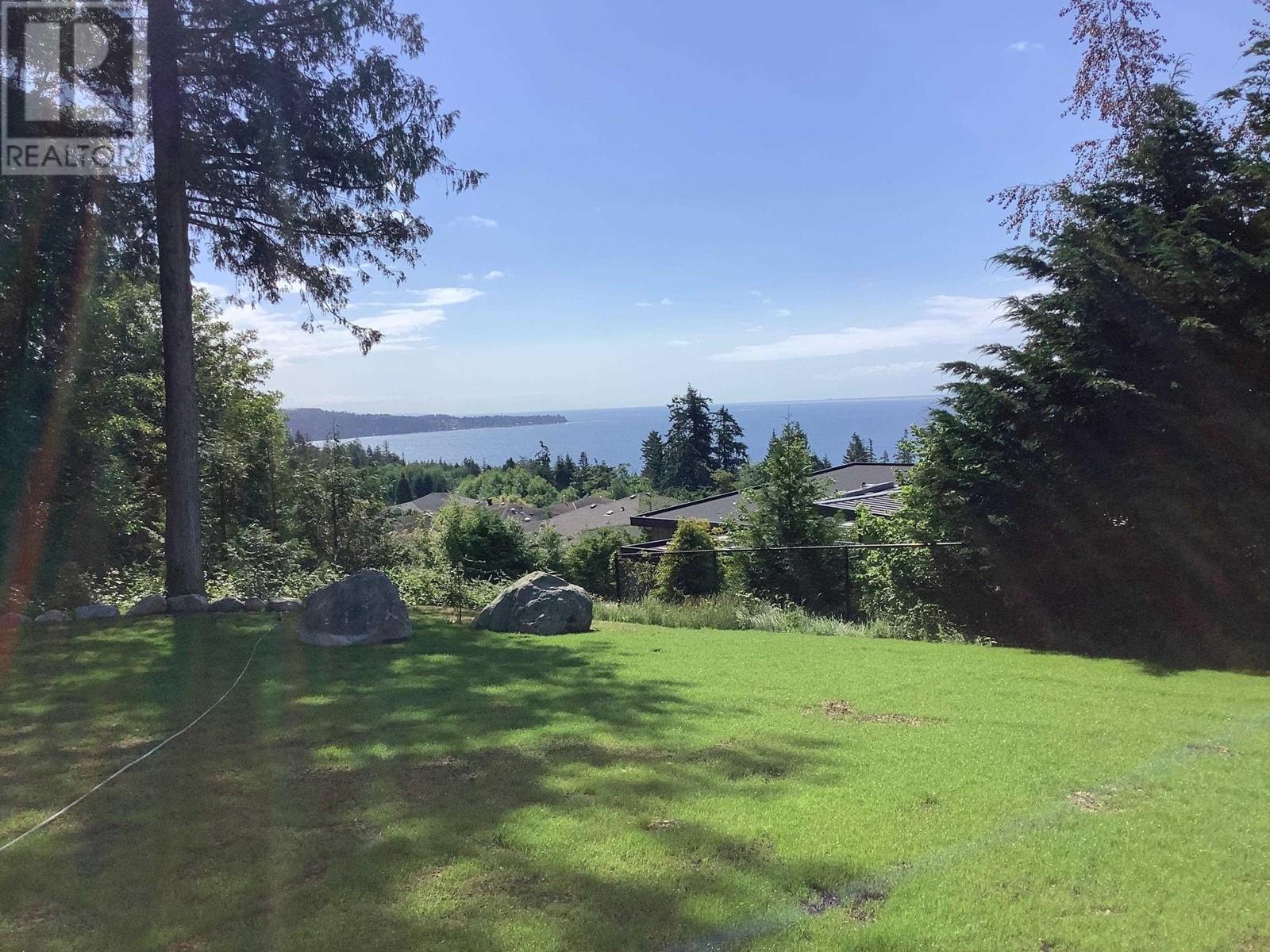 5550 Nickerson Road, Sechelt, British Columbia  V7Z 0M4 - Photo 4 - R2975792