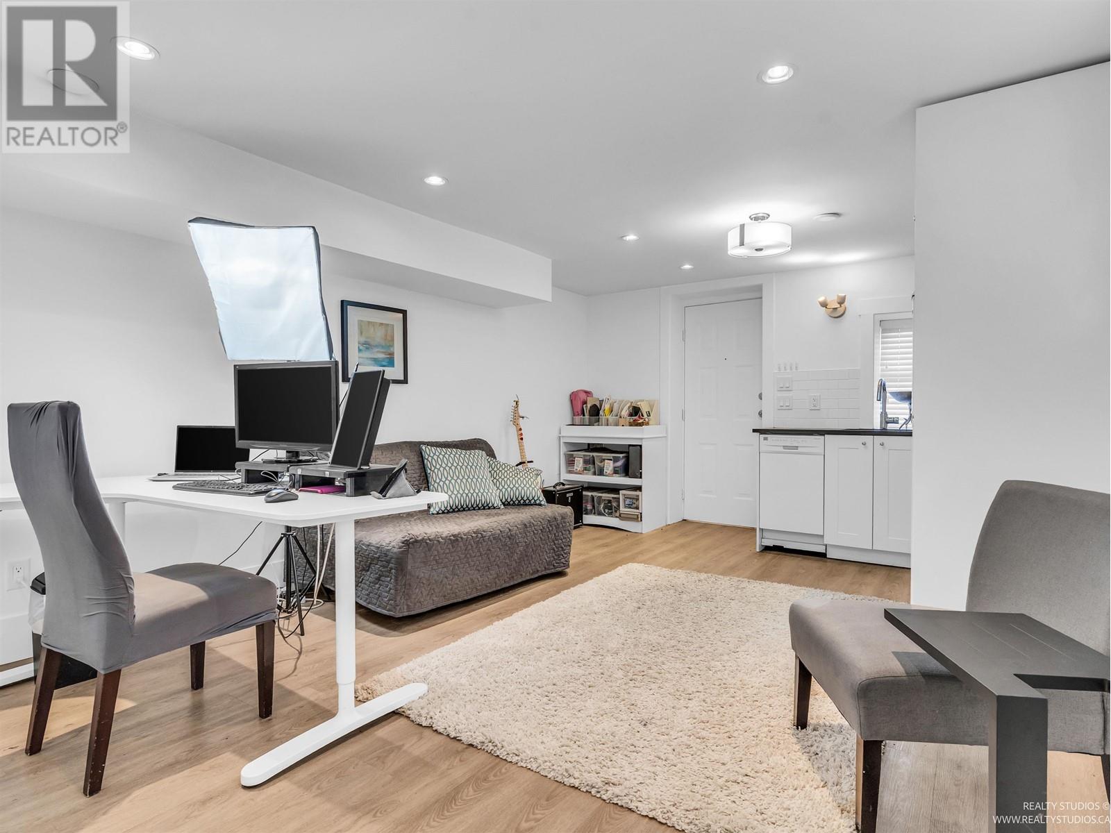 949 E 24th Avenue, Vancouver, British Columbia  V5V 2A8 - Photo 26 - R3008416