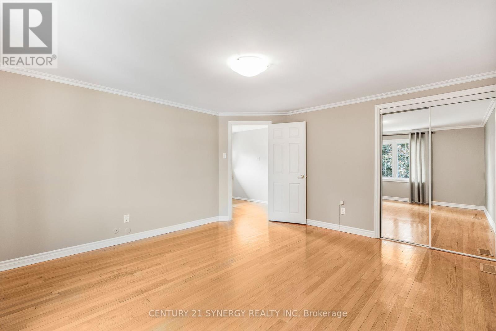 1242 Clyde Avenue, Ottawa, Ontario  K2C 1Y4 - Photo 17 - X12196890