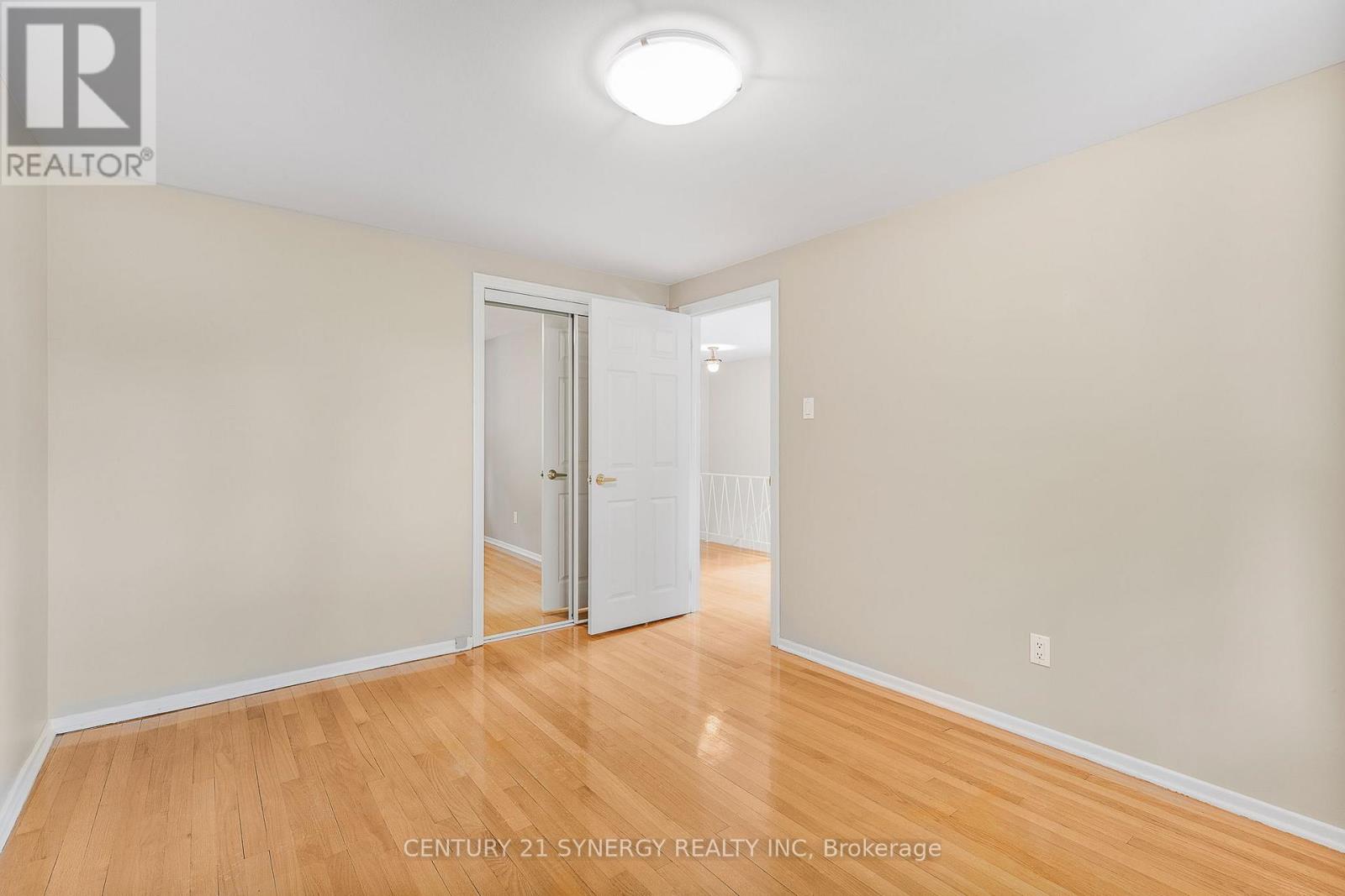 1242 Clyde Avenue, Ottawa, Ontario  K2C 1Y4 - Photo 22 - X12196890