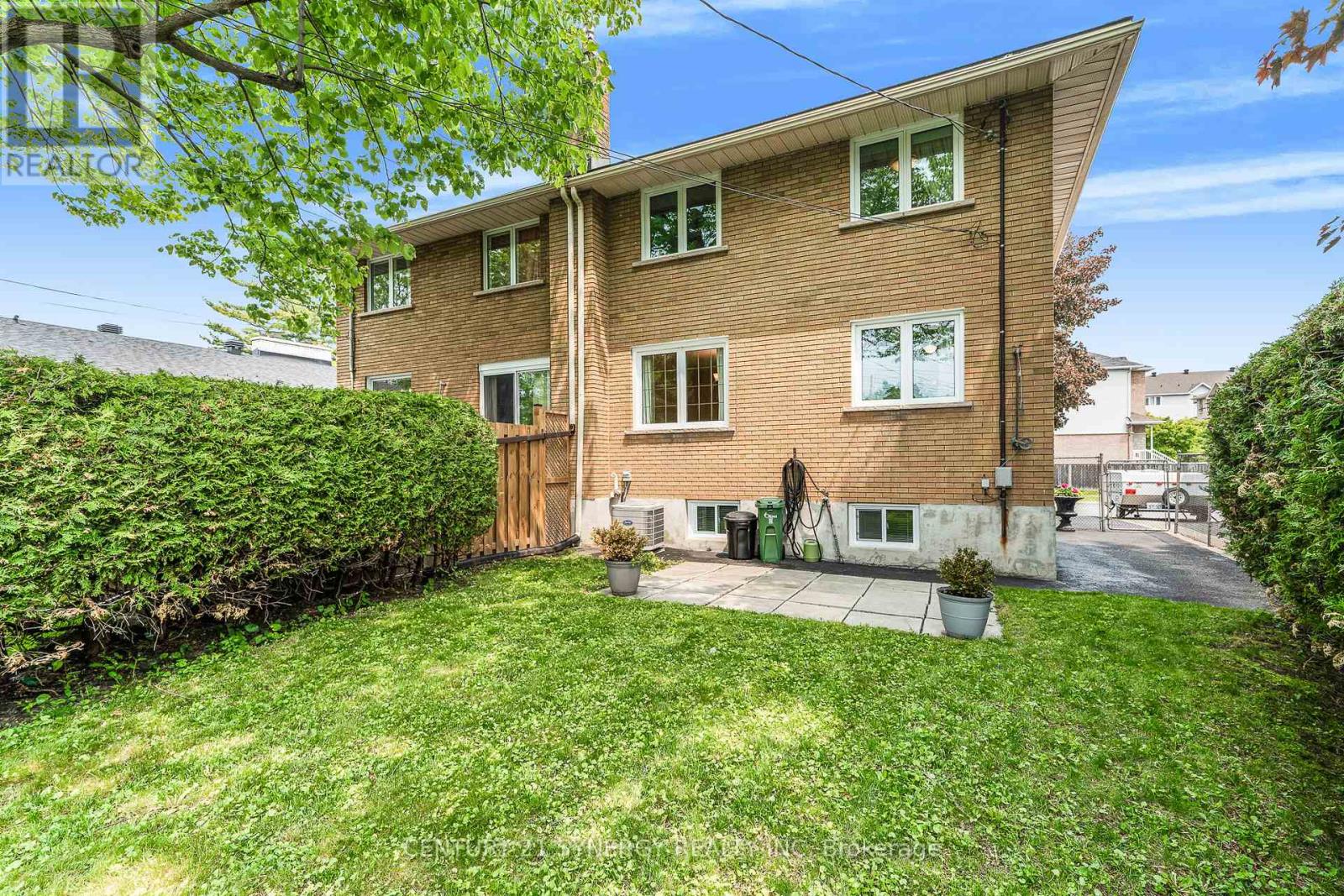 1242 Clyde Avenue, Ottawa, Ontario  K2C 1Y4 - Photo 32 - X12196890