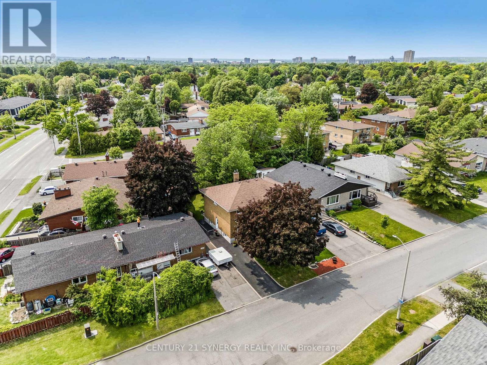 1242 Clyde Avenue, Ottawa, Ontario  K2C 1Y4 - Photo 34 - X12196890