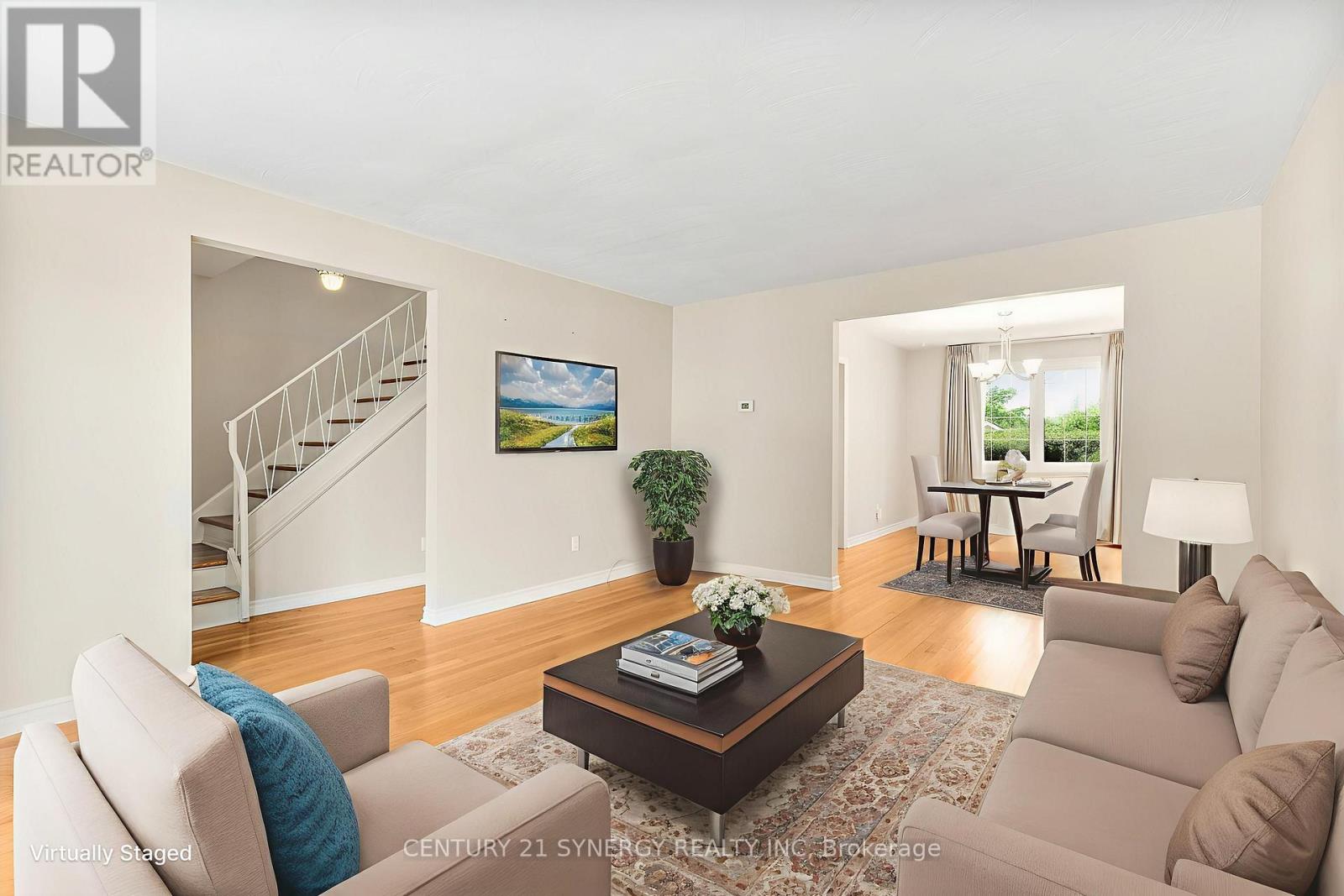1242 Clyde Avenue, Ottawa, Ontario  K2C 1Y4 - Photo 6 - X12196890