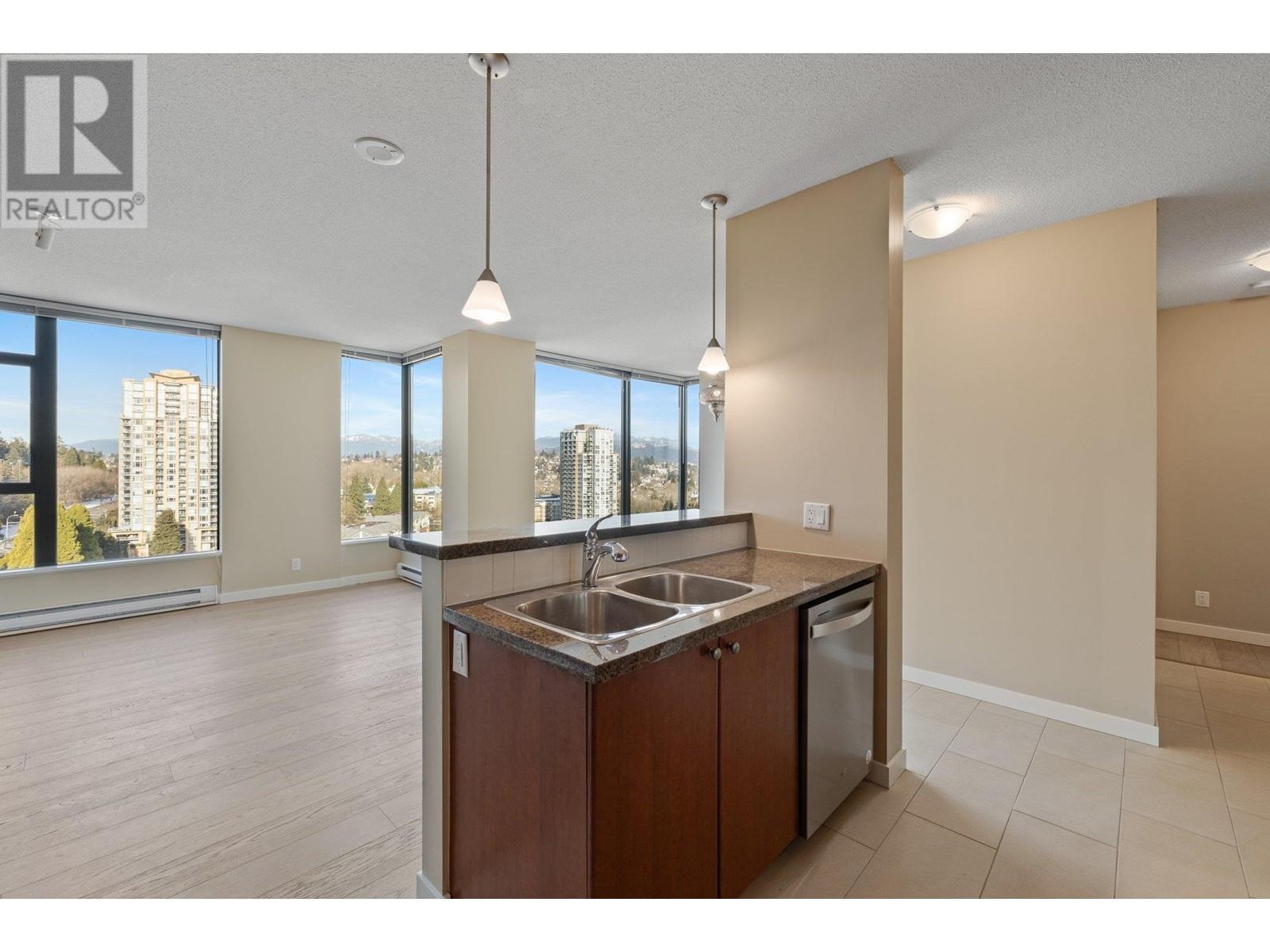 2203 15 E Royal Avenue, New Westminster, British Columbia  V3L 0A9 - Photo 8 - R3002065