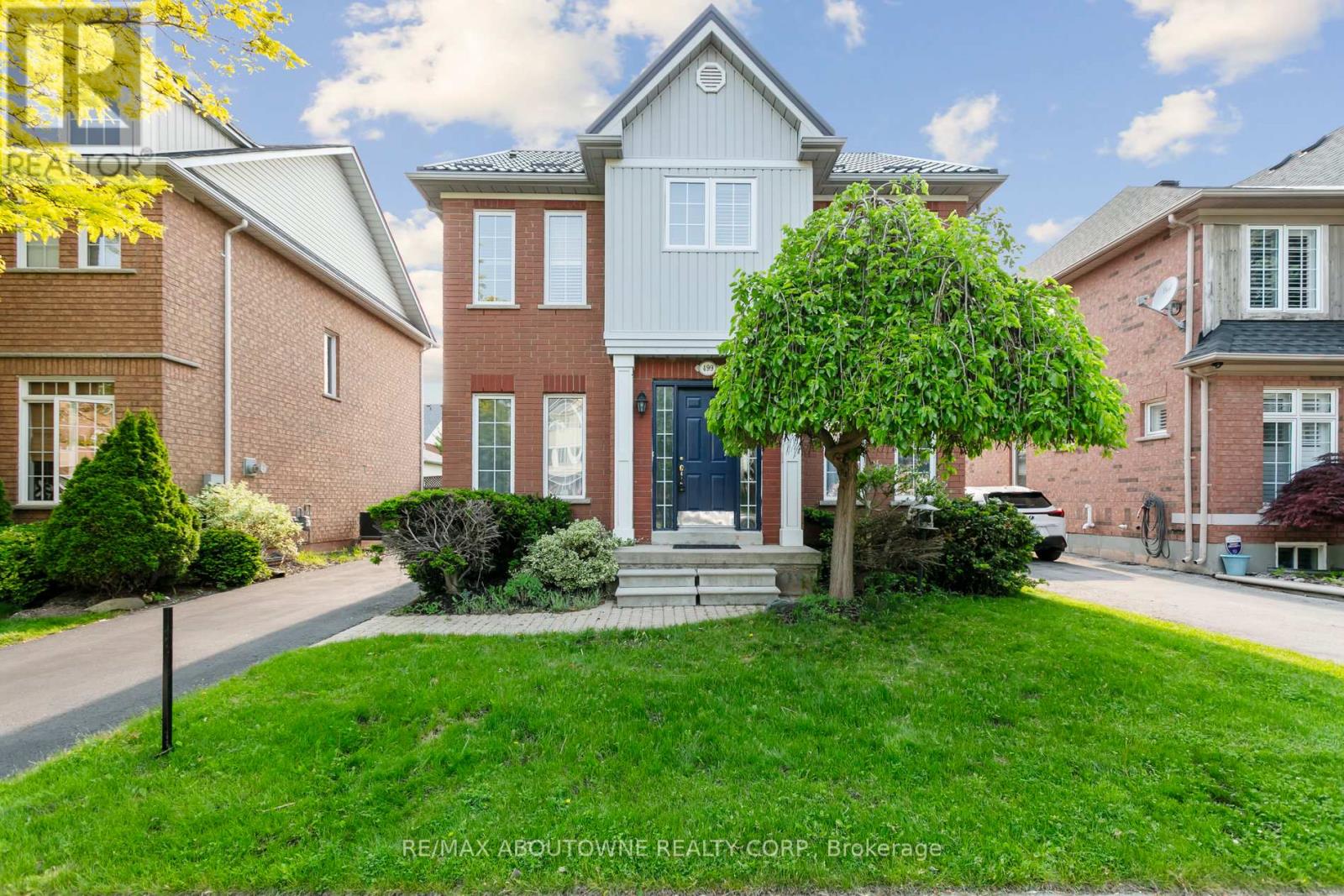 499 River Glen Boulevard, Oakville, Ontario  L6H 6N6 - Photo 1 - W12186478