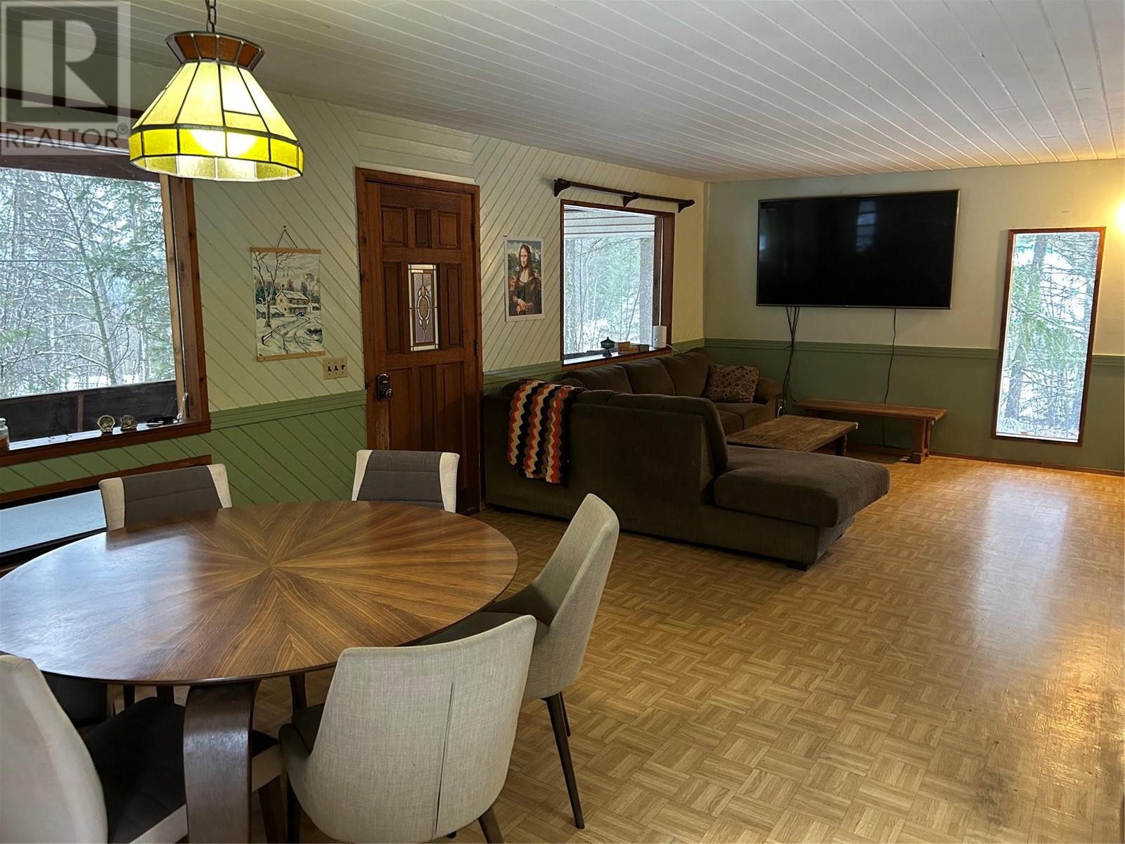 3840 Cameron Road, Eagle Bay, British Columbia  V0E 1T0 - Photo 15 - 10338863