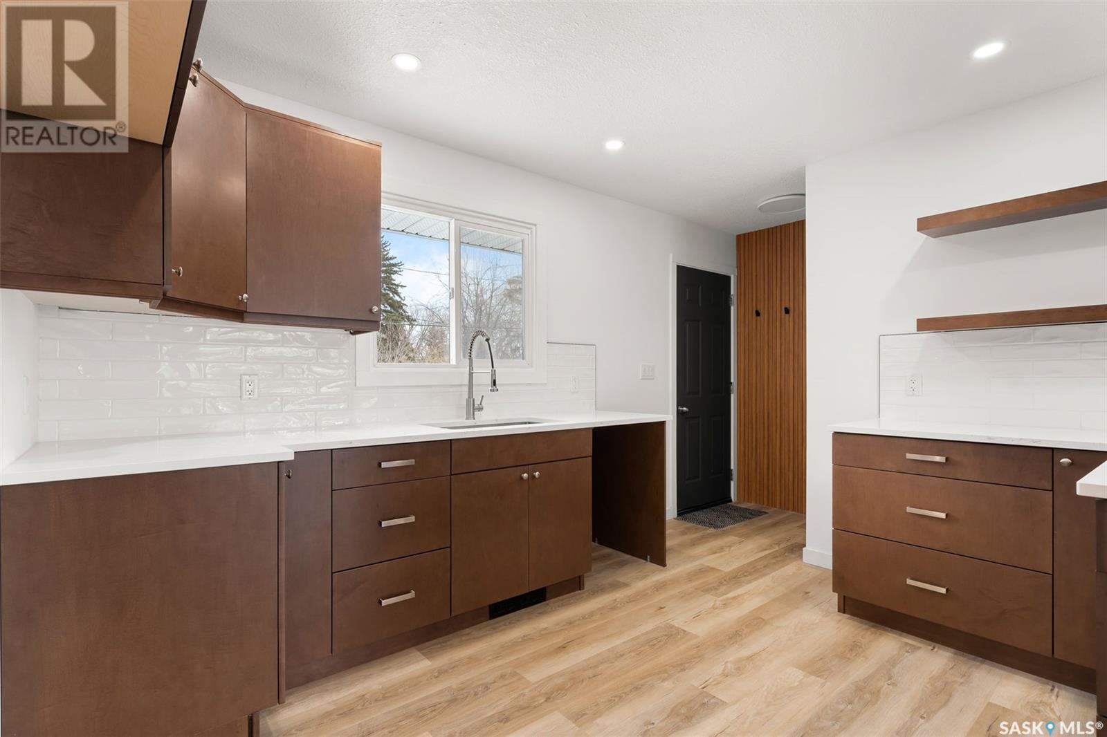 259 Broad Street N, Regina, Saskatchewan  S4R 2X7 - Photo 7 - SK996941