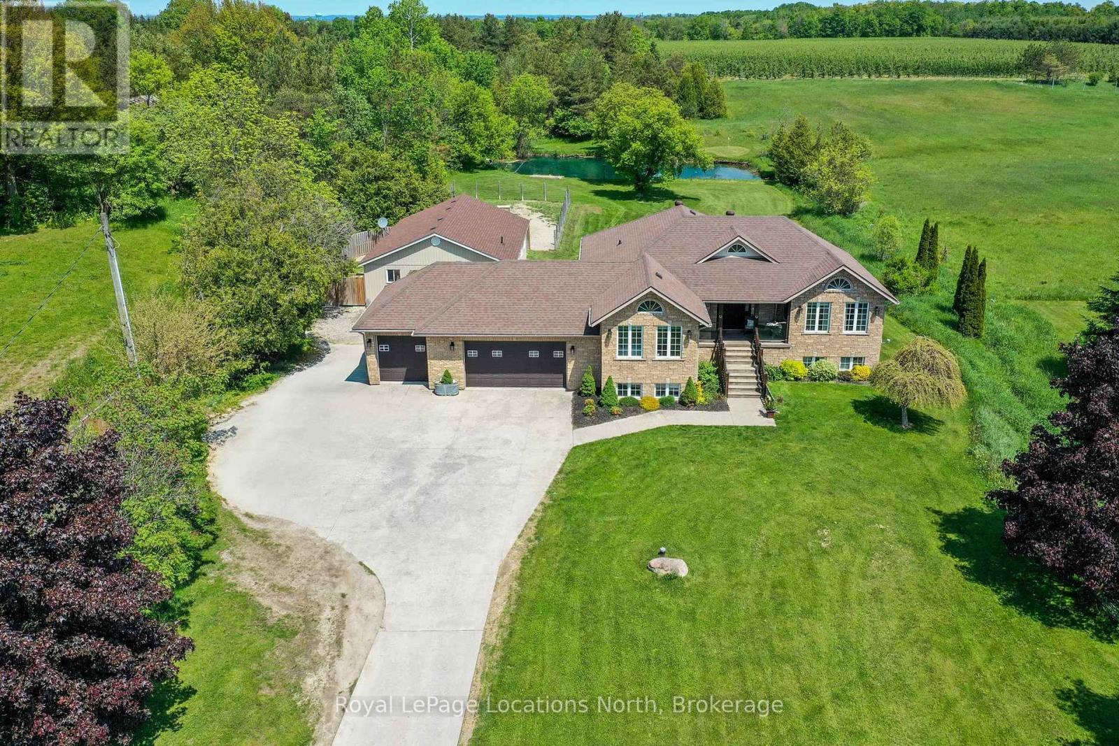 2995 Nottawasaga Concession 10 Road N, Collingwood, Ontario  L9V 3V9 - Photo 4 - S12196871