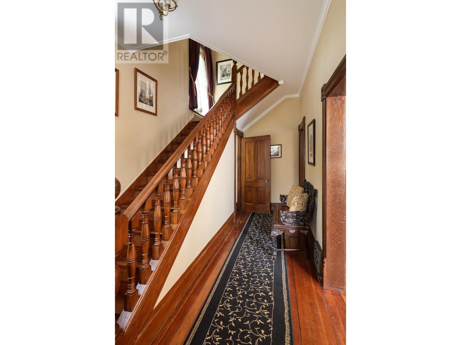 335 Fourth Street, New Westminster, British Columbia  V3L 2V3 - Photo 15 - R3011202