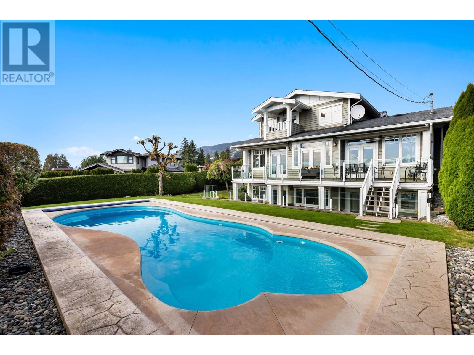 1197 FULTON AVENUE, West Vancouver, British Columbia