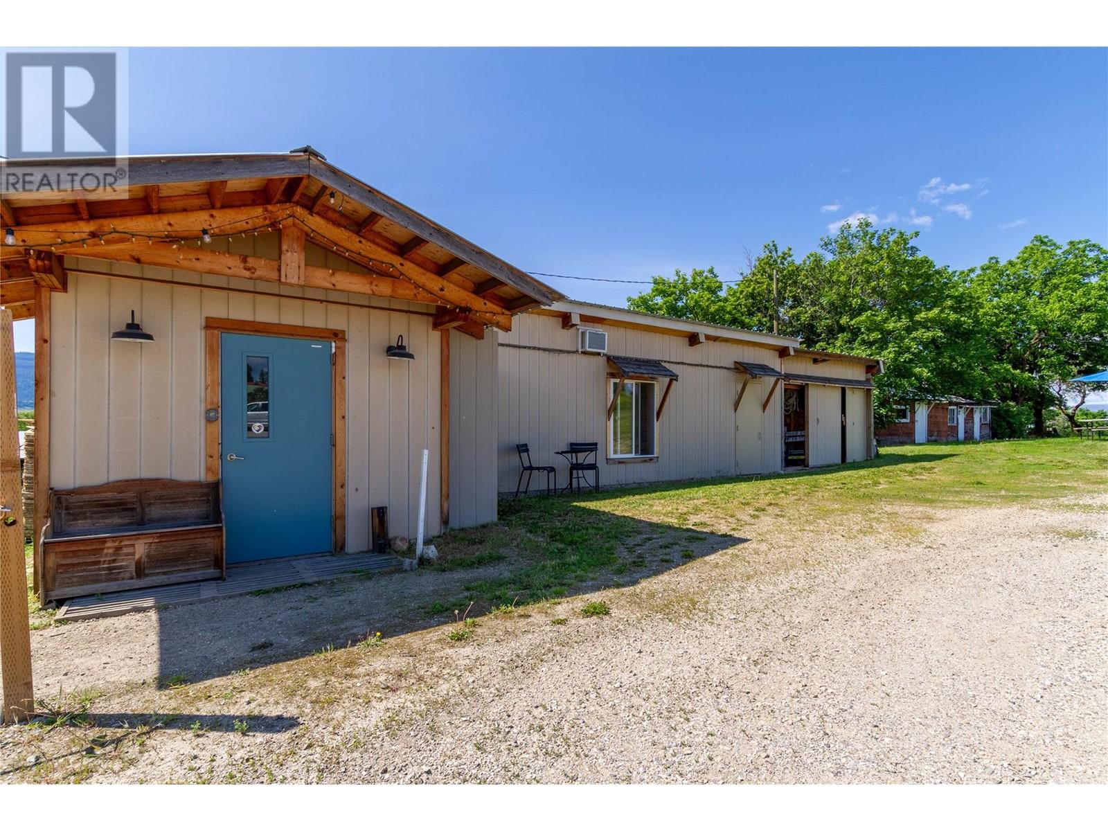 2515 East Vernon Road, Vernon, British Columbia  V1B 3H5 - Photo 72 - 10350605