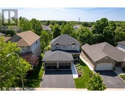 69 HEARTHWOOD Crescent, Kitchener, Ontario