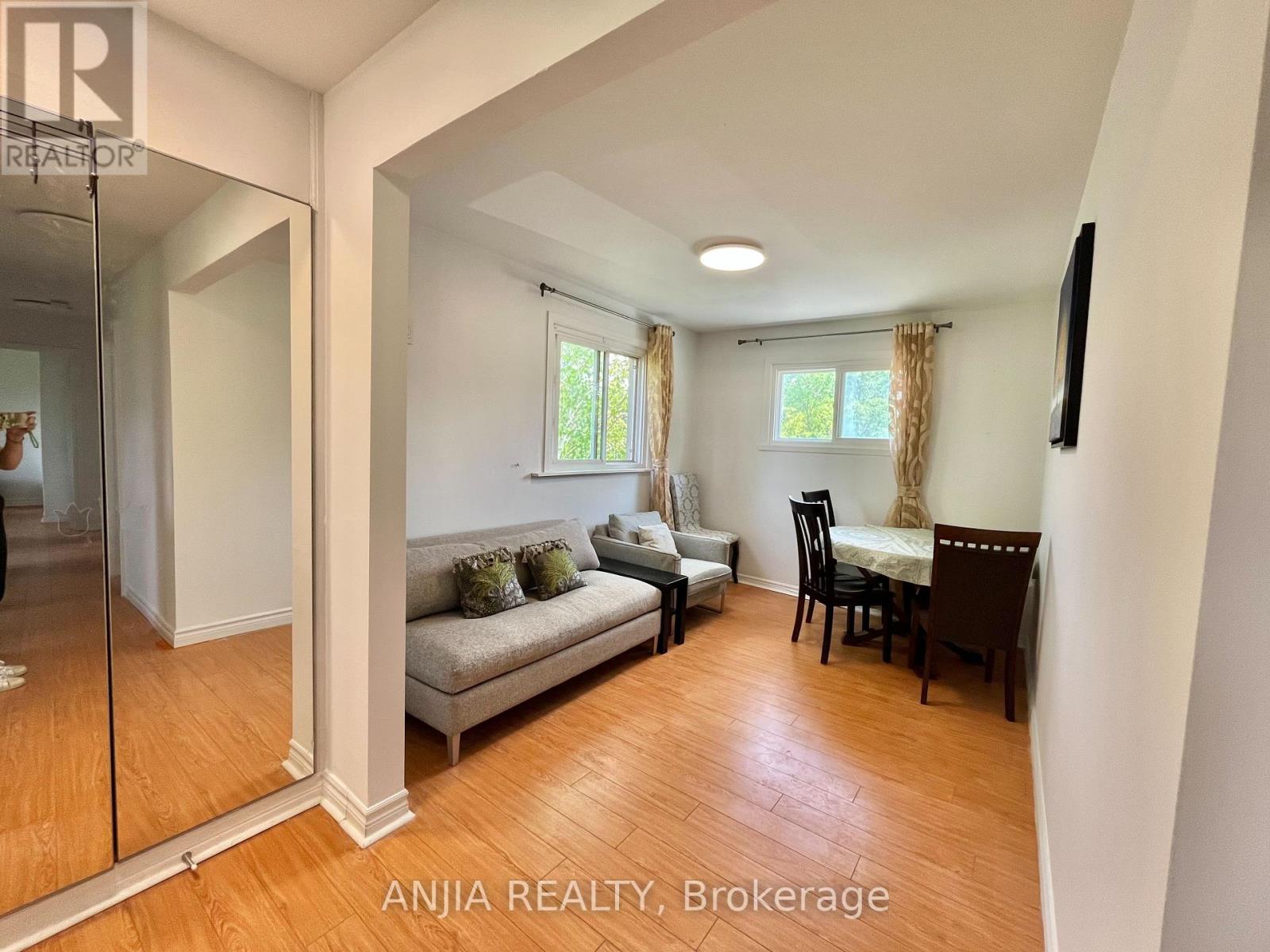 UNIT 3 - 256 HOMEWOOD AVENUE, Toronto, Ontario