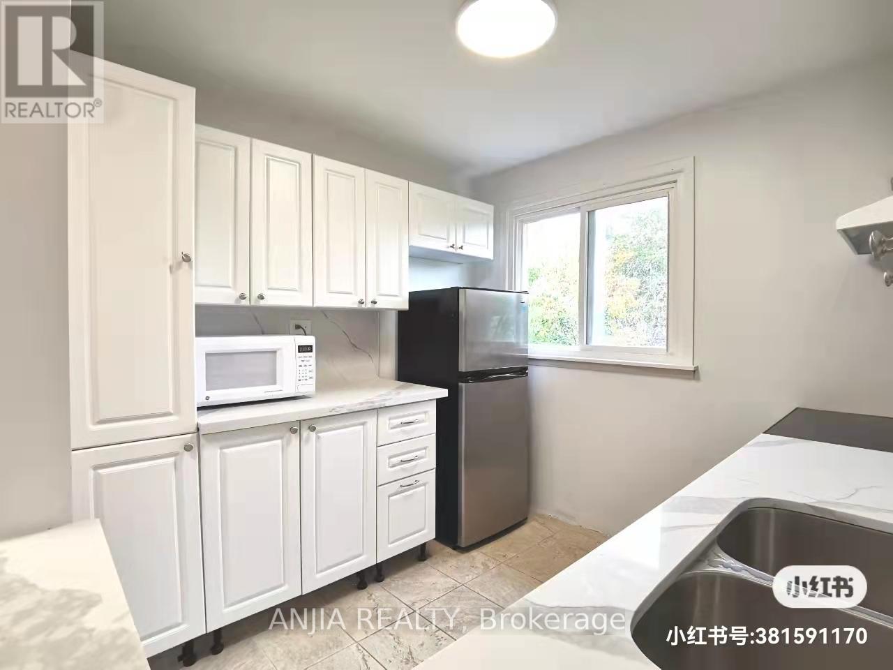 Unit 3 - 256 Homewood Avenue, Toronto, Ontario  M2R 2N3 - Photo 27 - C12196865