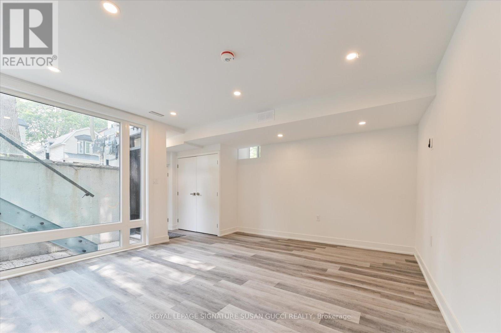 19 Devon Road, Toronto, Ontario  M4E 2J7 - Photo 38 - E12196832