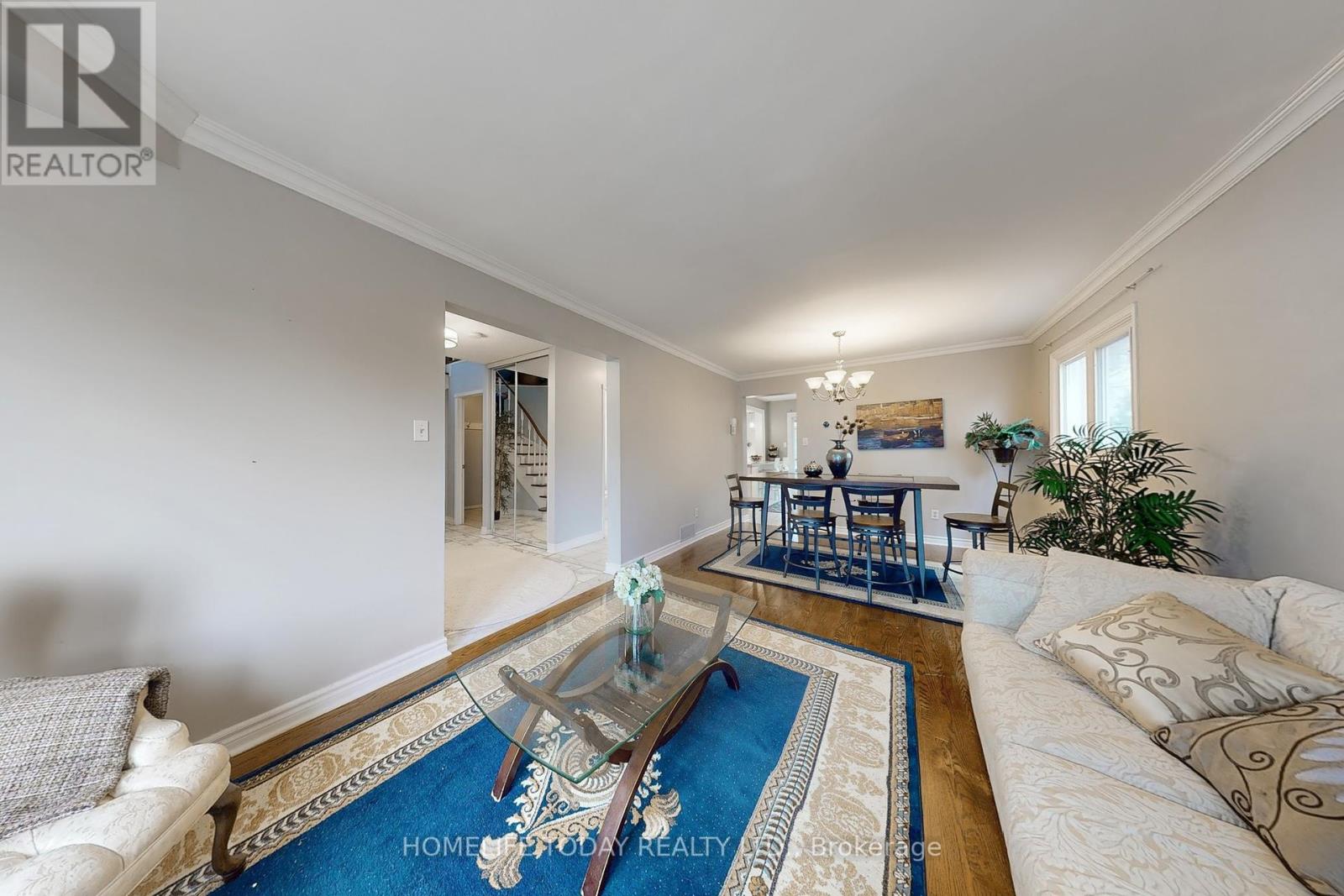 1604 Deerbrook Drive, Pickering, Ontario  L1V 5B7 - Photo 5 - E12196834