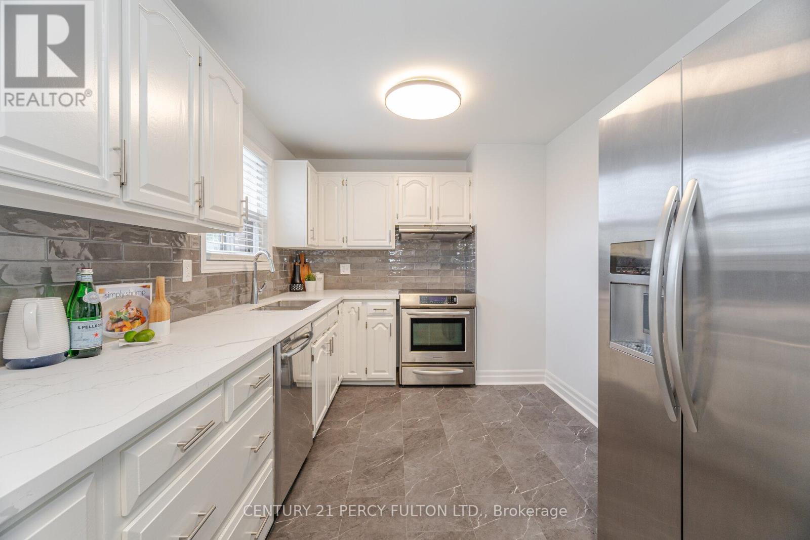 761 Krosno Boulevard, Pickering, Ontario  L1W 1G5 - Photo 9 - E12196844