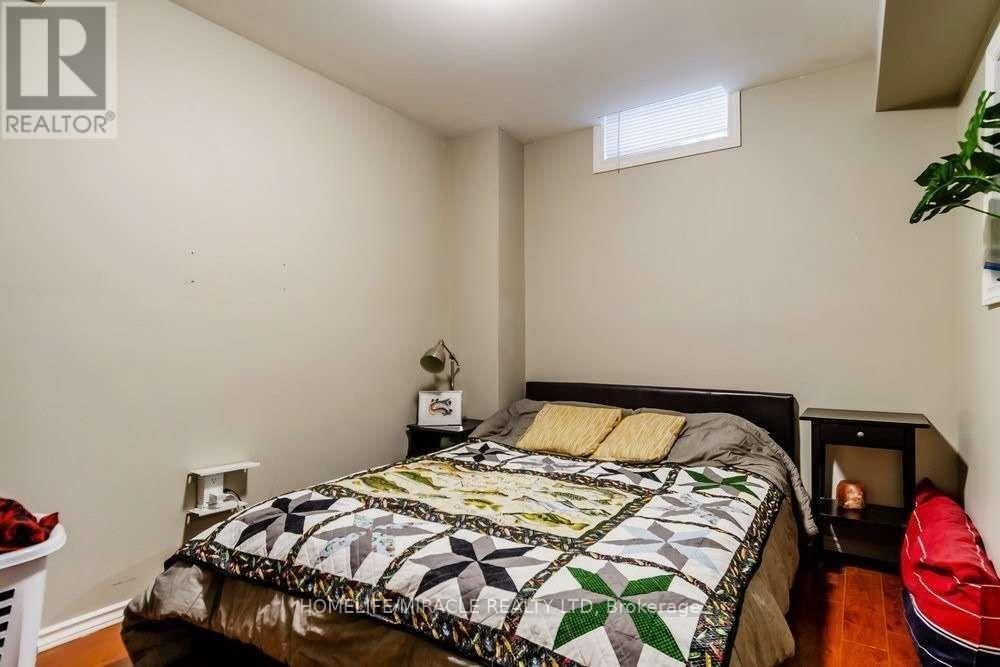 28 Oceanpearl Crescent, Whitby, Ontario  L1N 0C2 - Photo 4 - E12196850