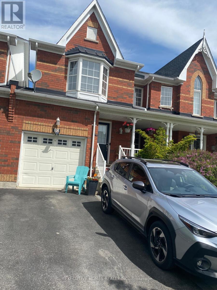 30 Ipswich Place, Whitby, Ontario  L1M 2K1 - Photo 12 - E12196888