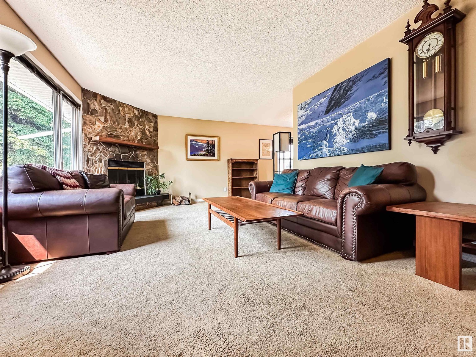 11744 37 Av Nw, Edmonton, Alberta  T6J 0J2 - Photo 5 - E4440366