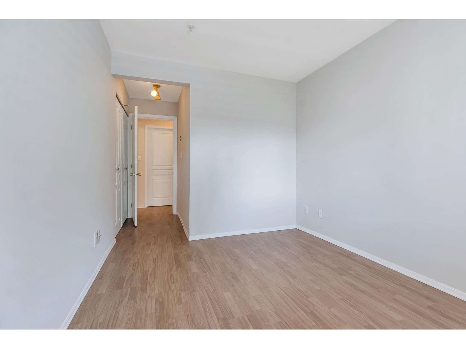 201 13955 Laurel Drive, Surrey, British Columbia  V3T 1A8 - Photo 21 - R3011560