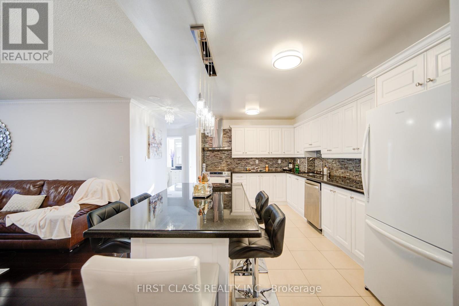 138 - 25 Bamburgh Circle, Toronto, Ontario  M1W 3W2 - Photo 8 - E12164120