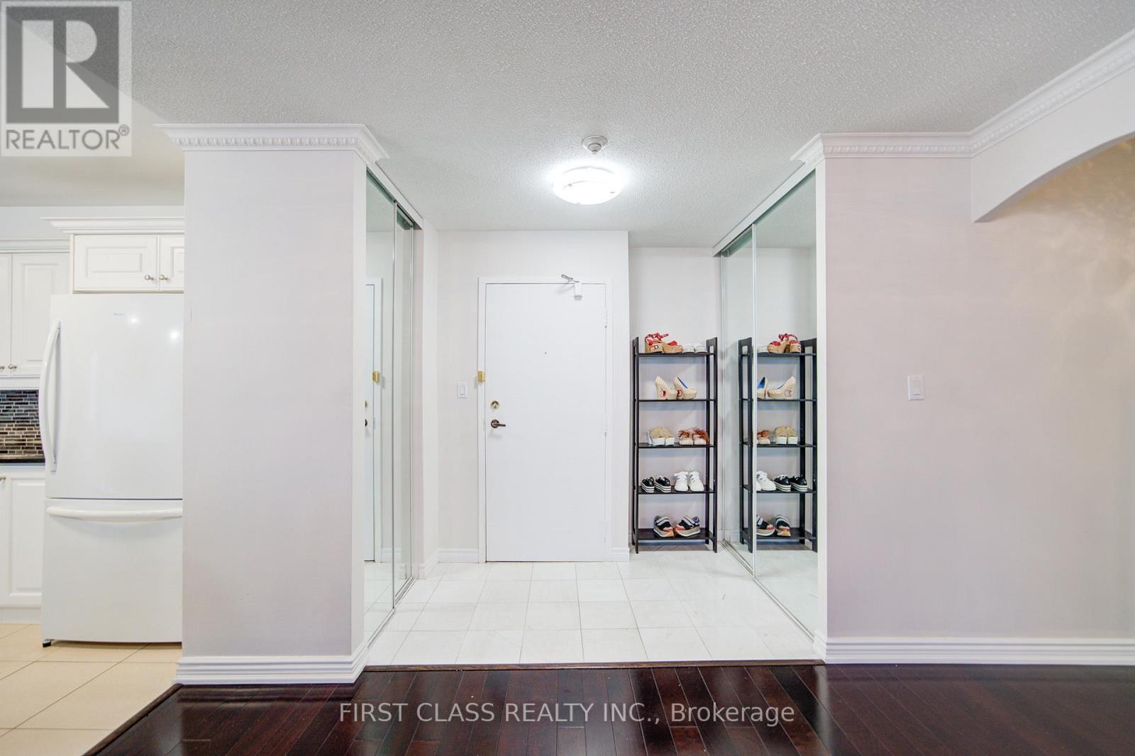 138 - 25 Bamburgh Circle, Toronto, Ontario  M1W 3W2 - Photo 4 - E12164120
