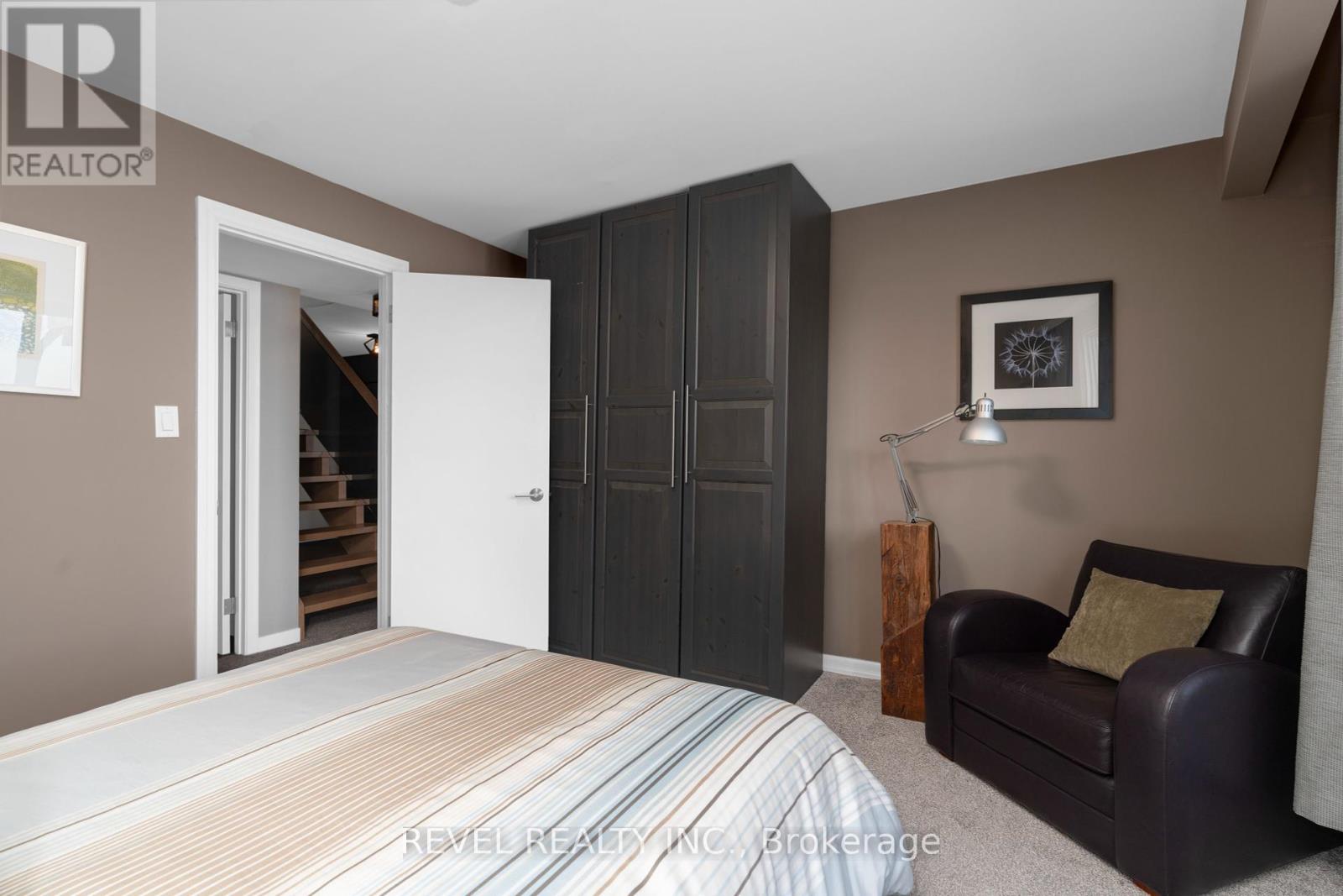 416 Bay Street, Orillia, Ontario  L3V 3X4 - Photo 32 - S12033812