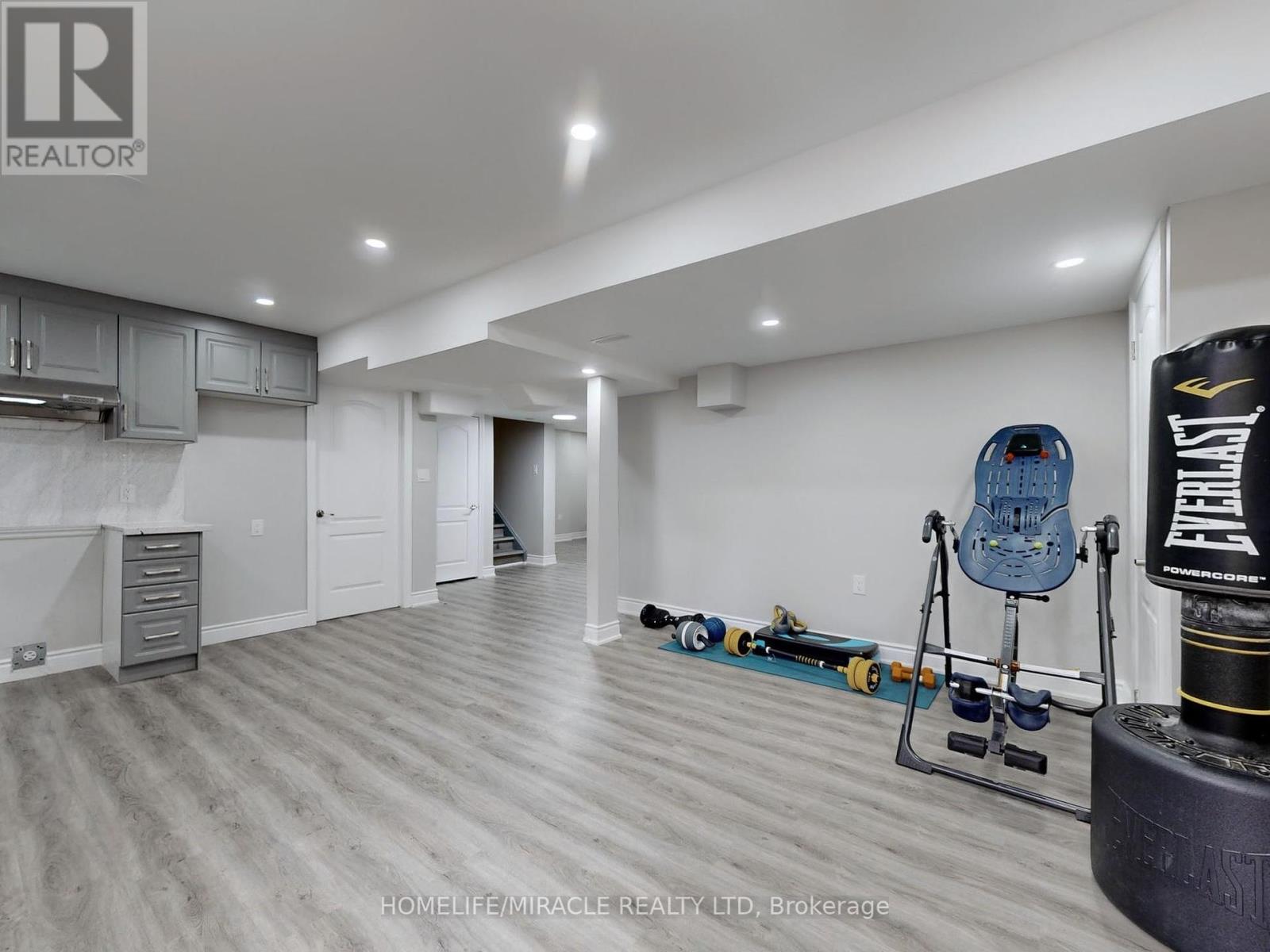63 Sleightholme Crescent, Brampton, Ontario  L6P 3E7 - Photo 26 - W12164110