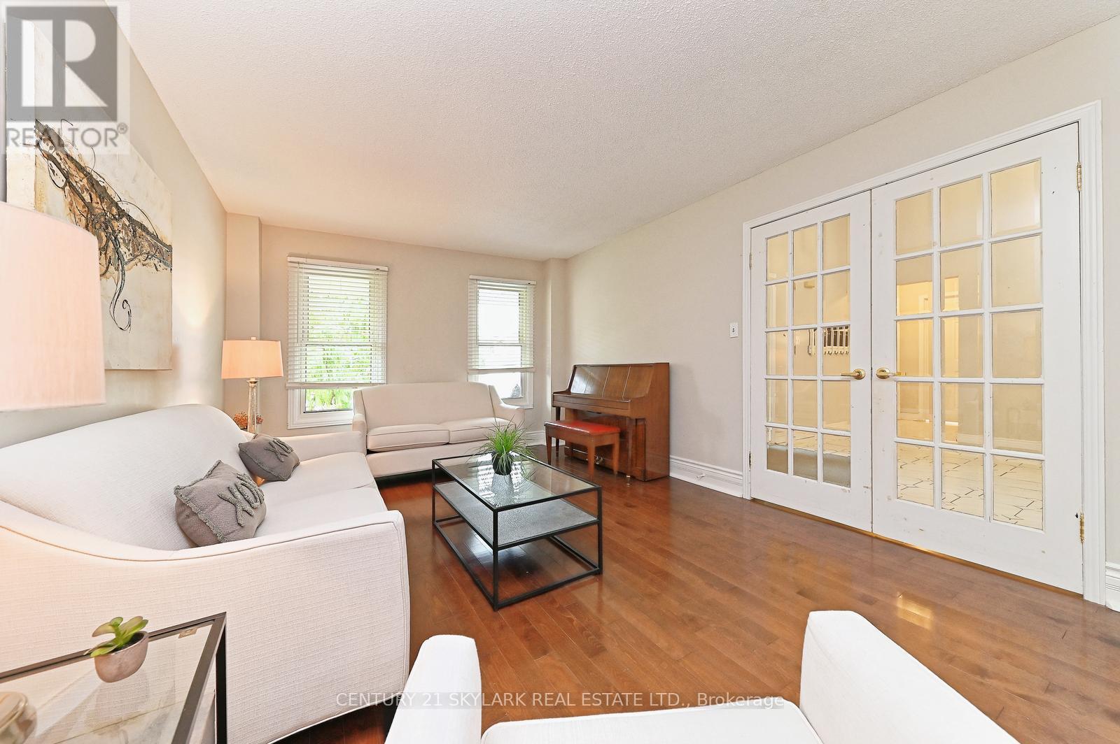 33 Hathaway Court, Caledon, Ontario  L7E 5W2 - Photo 12 - W12196833
