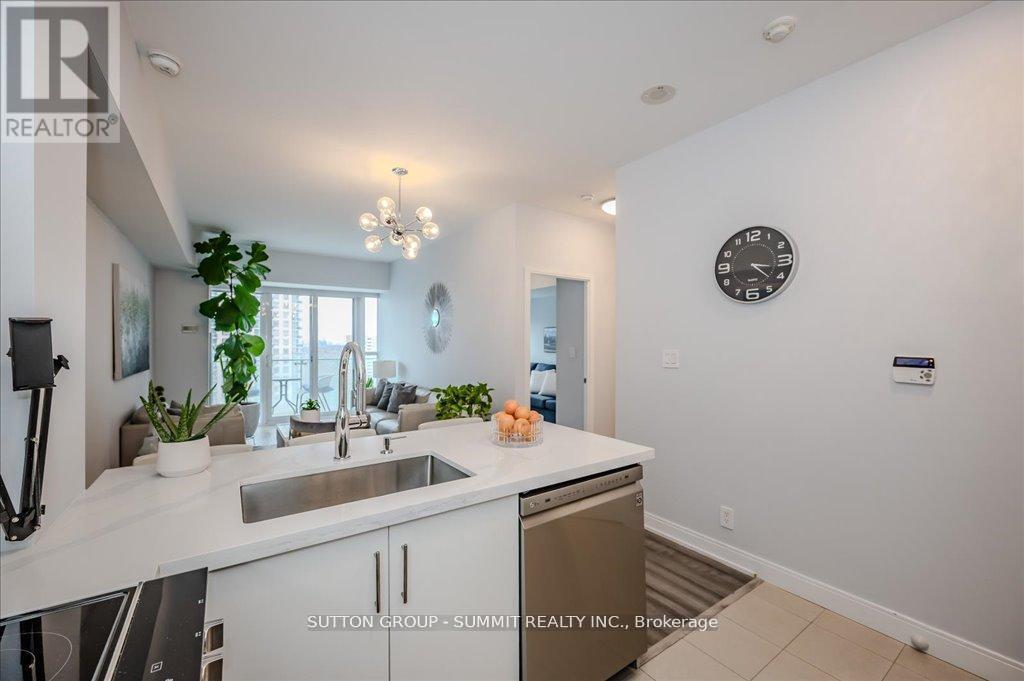 1402 - 50 Absolute Avenue, Mississauga, Ontario  L4Z 0A8 - Photo 10 - W12196884