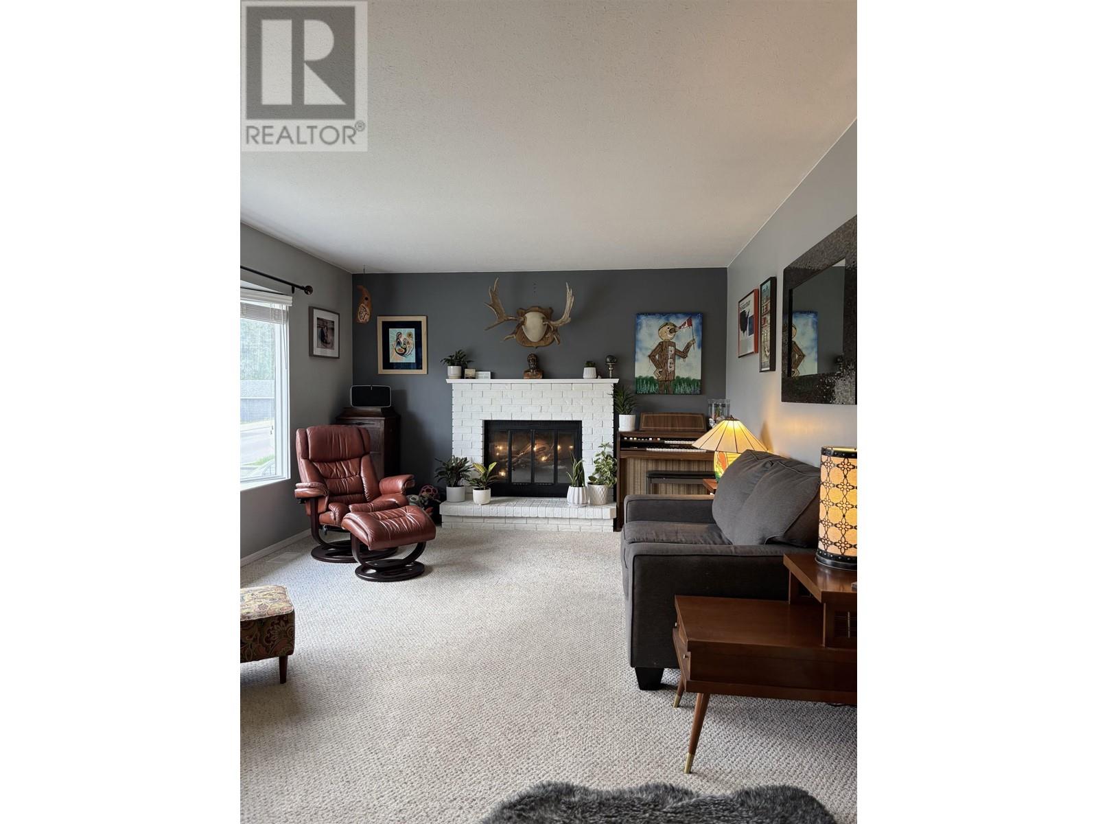 Property at 87 WESTRIDGE DRIVE image 4