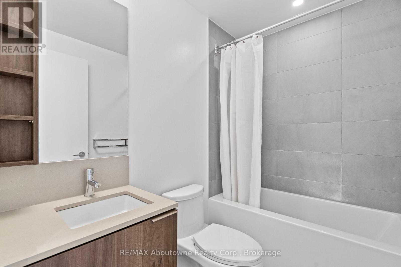 3312 - 7890 Jane Street, Vaughan, Ontario  L4K 0K9 - Photo 6 - N12196930