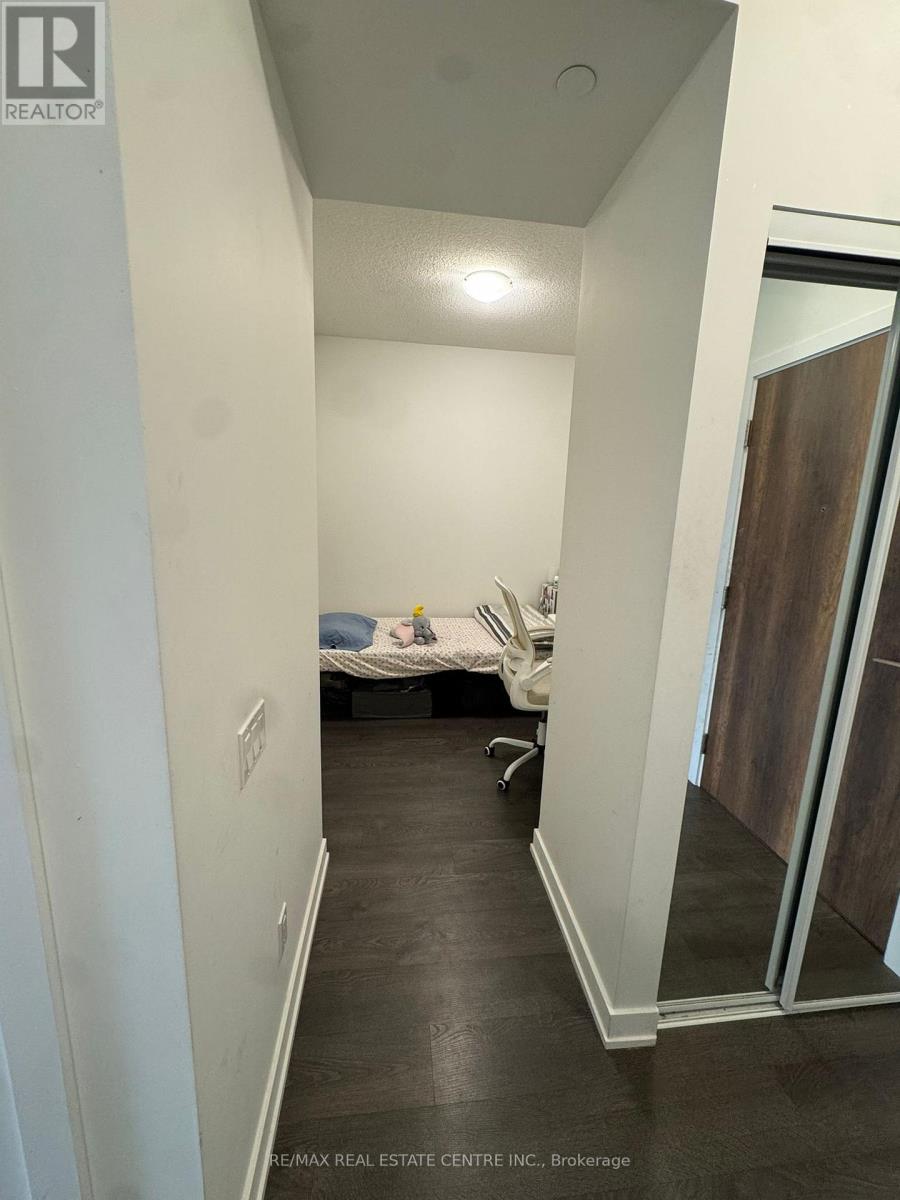 720 - 251 Manitoba Street, Toronto, Ontario  M8Y 0C7 - Photo 32 - W12196846