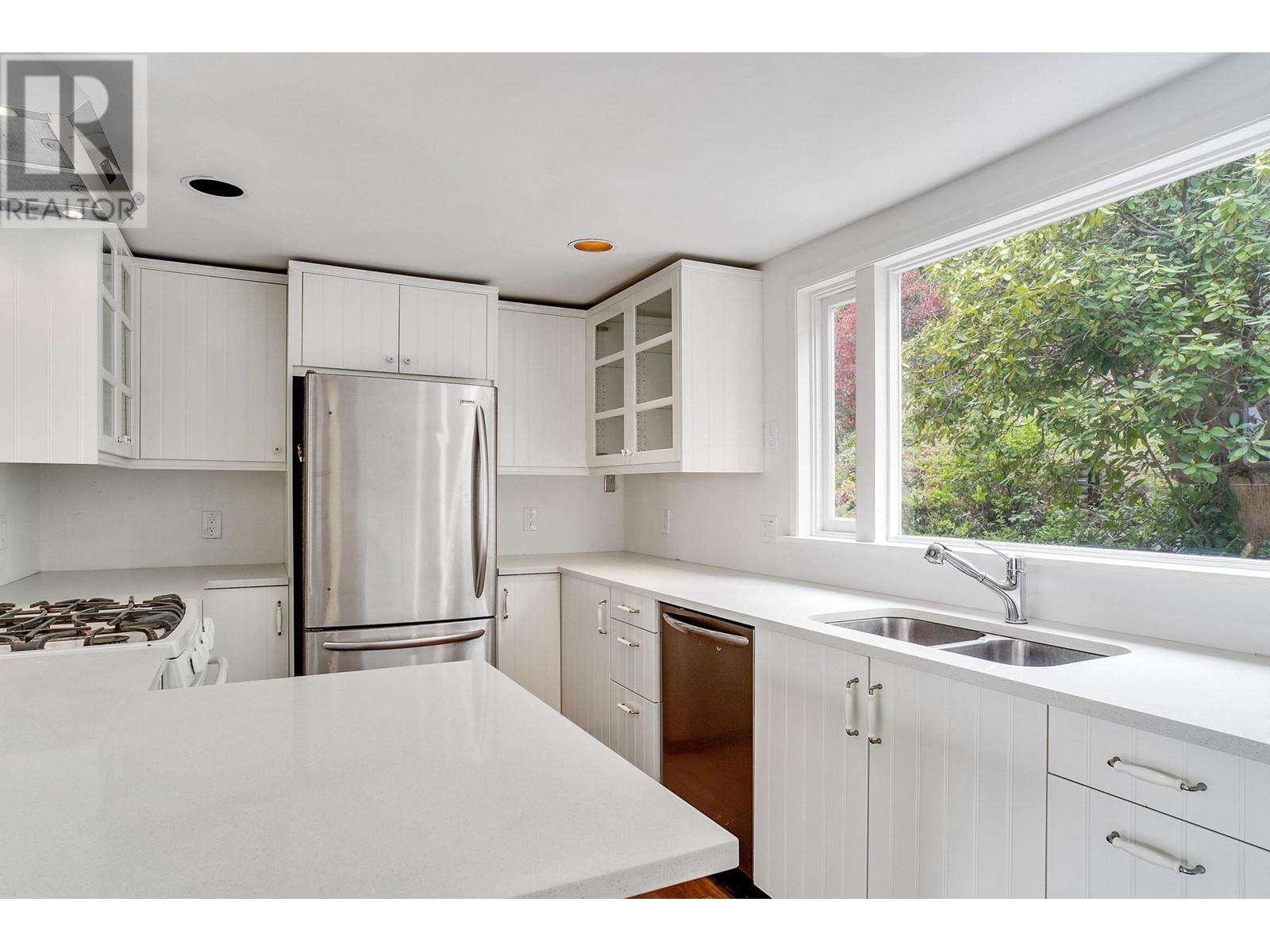 4607 Woodgreen Drive, West Vancouver, British Columbia  V7S 2V4 - Photo 8 - R3011547