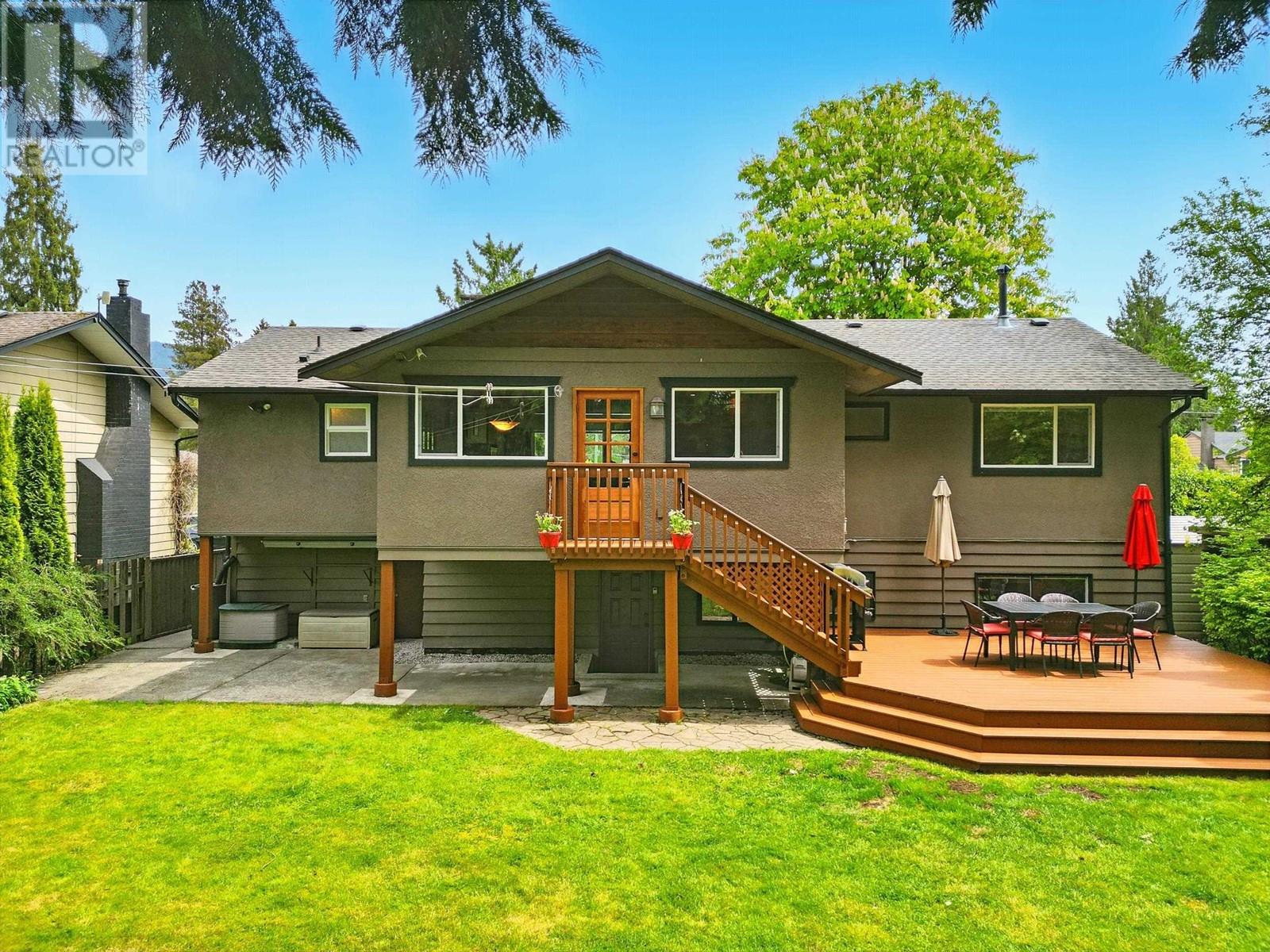 2645 Poplynn Drive, North Vancouver, British Columbia  V7J 2Y1 - Photo 1 - R3011566