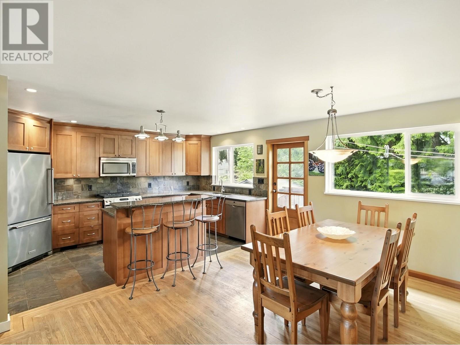 2645 Poplynn Drive, North Vancouver, British Columbia  V7J 2Y1 - Photo 11 - R3011566
