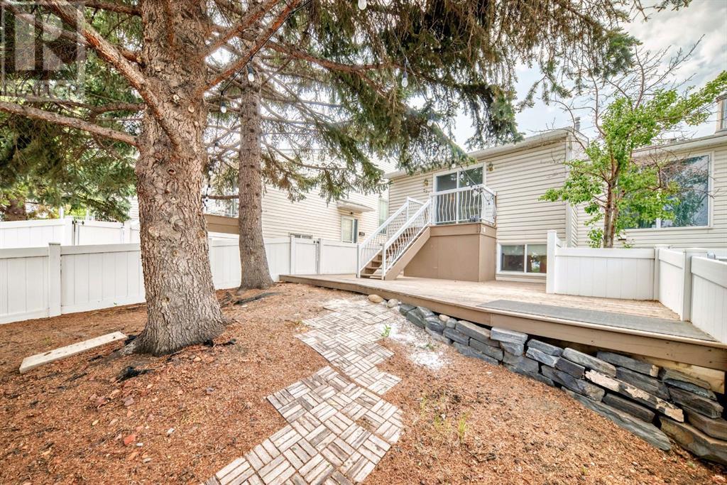 Property at 233 Sabrina Way image 2