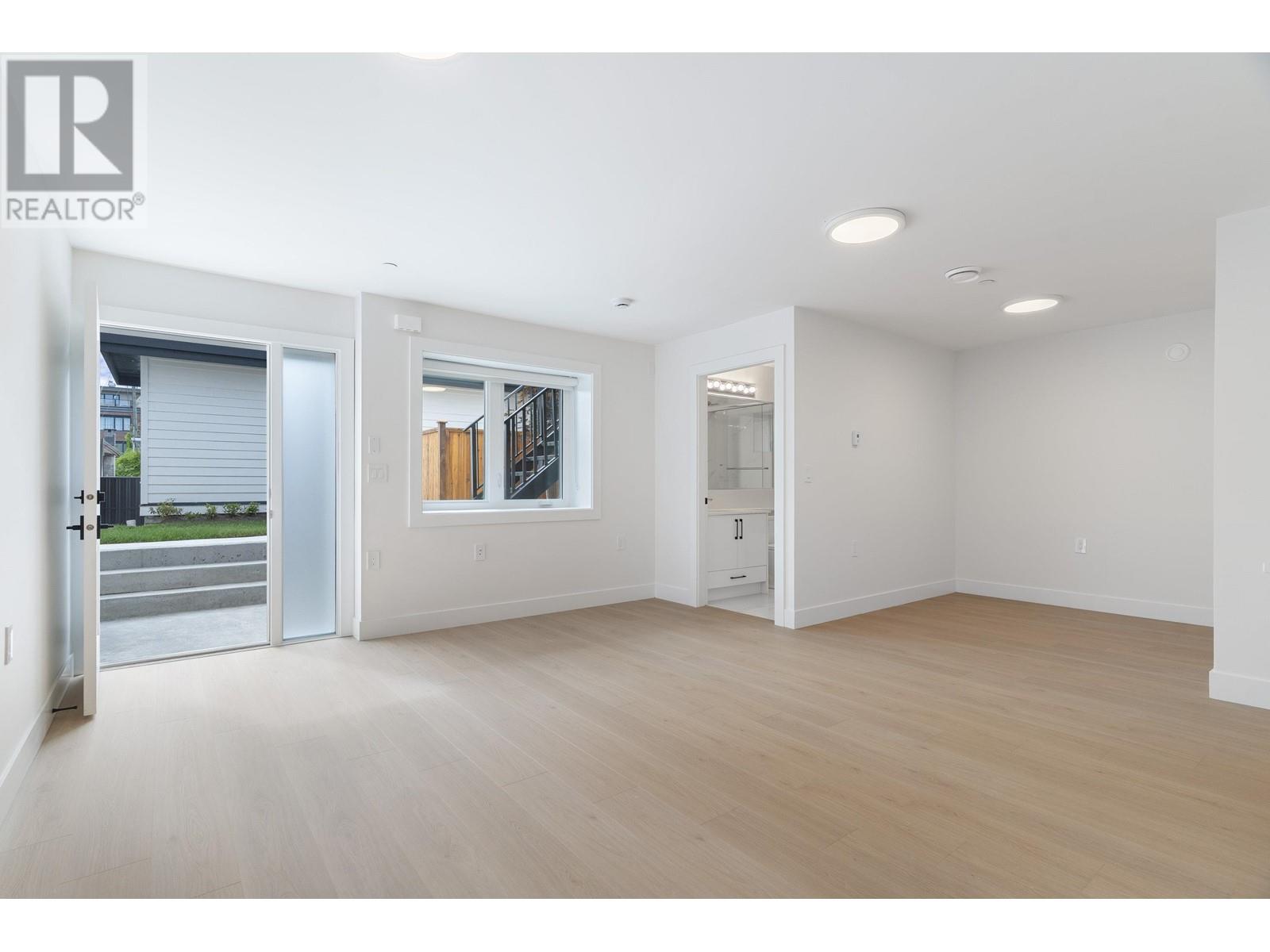 2 4257 Beatrice Street, Vancouver, British Columbia  V5N 4H9 - Photo 31 - R3010494