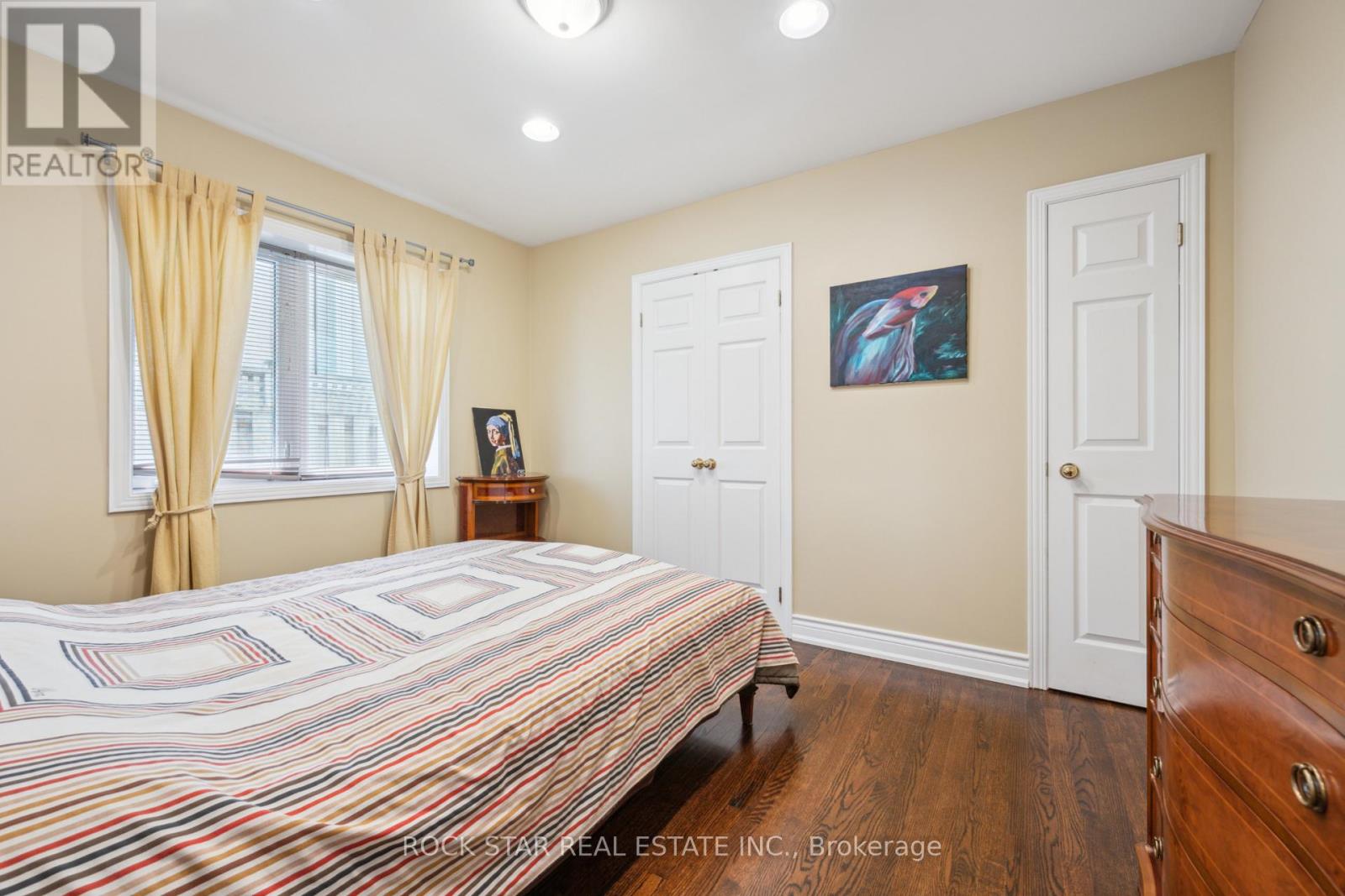 22 Fairmeadow Avenue, Toronto, Ontario  M2P 1W5 - Photo 25 - C12196931
