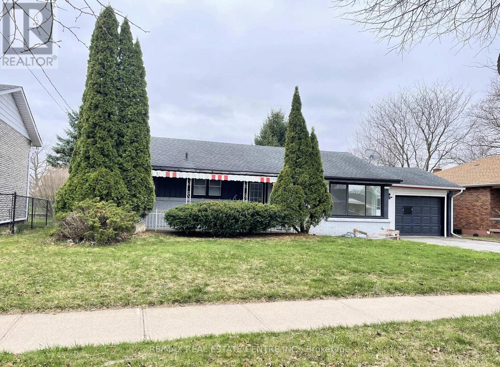 5866 Valley Way, Niagara Falls, Ontario  L2E 1Y1 - Photo 28 - X12090903