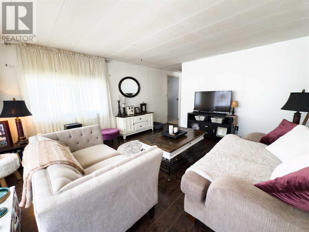 279, 133 Jarvis Street, Hinton, Alberta  T7V 1R6 - Photo 3 - A2212864