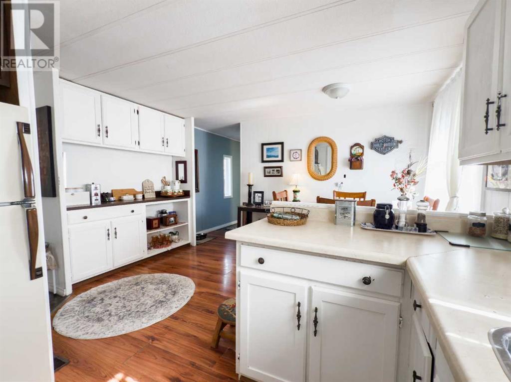 279, 133 Jarvis Street, Hinton, Alberta  T7V 1R6 - Photo 5 - A2212864