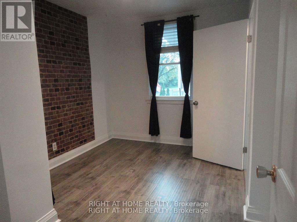 242 Cadillac Avenue S, Oshawa, Ontario  L1H 5Z7 - Photo 5 - E12196927