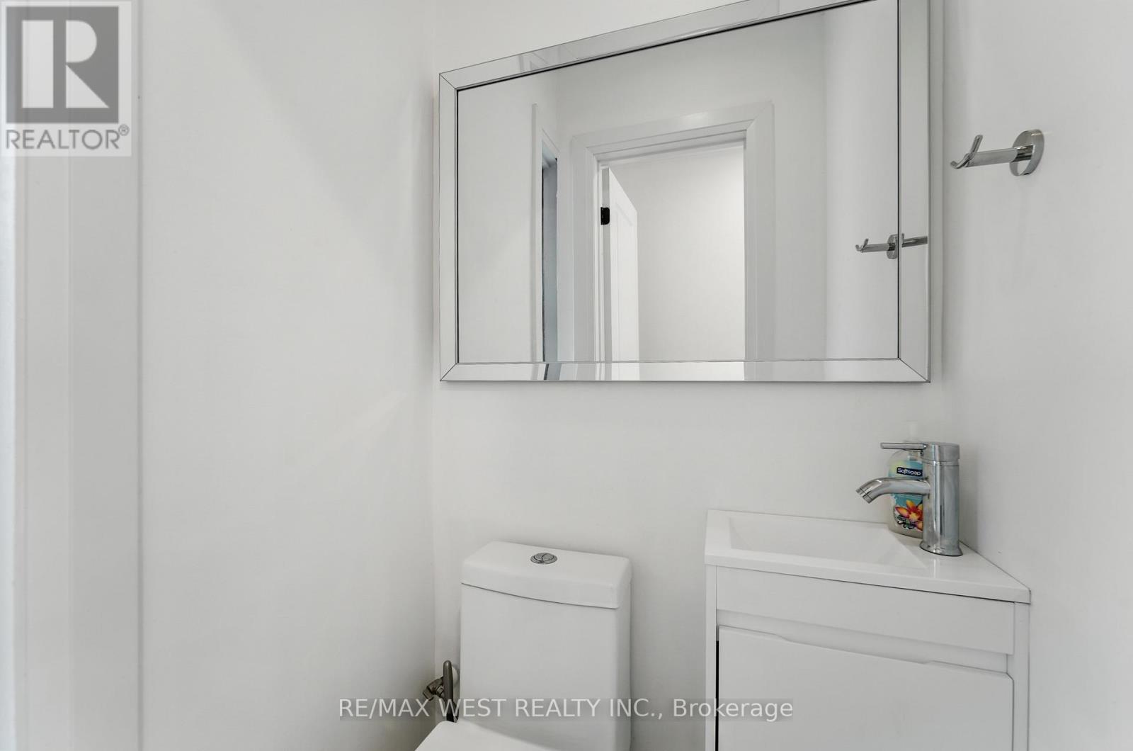 Property at 9 - 189 SPRINGHEAD GARDENS image 5