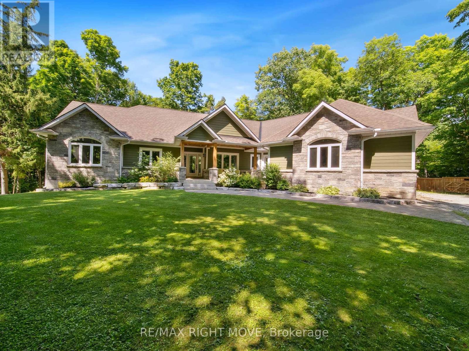 143 Bass Line, Oro-Medonte (Prices Corners), Ontario  L3V 0J9 - Photo 2 - S12196941