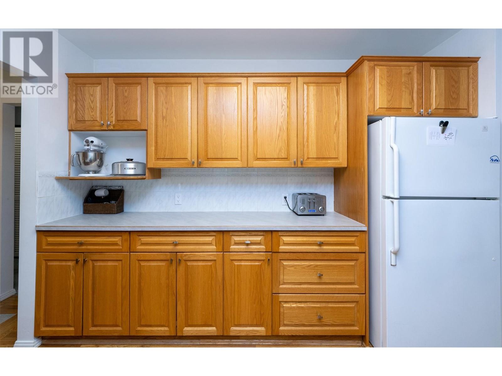 402 Coach Road, Sicamous, British Columbia  V0E 2V2 - Photo 27 - 10350721